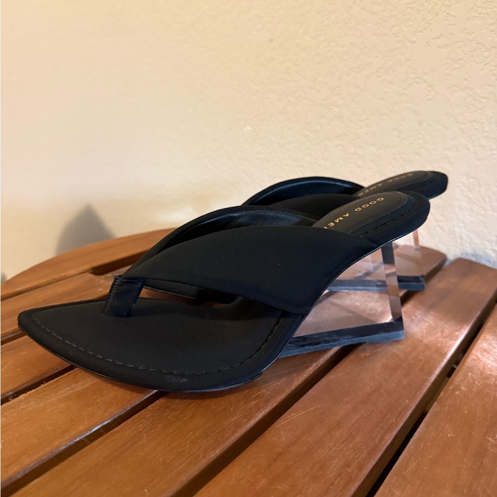 Good American Black Square-Toe Thong Heels - Picture 3 of 4